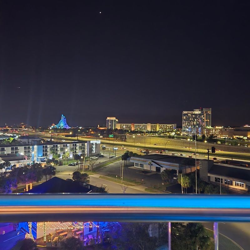 KaLa Rooftop Restaurant (Orlando)