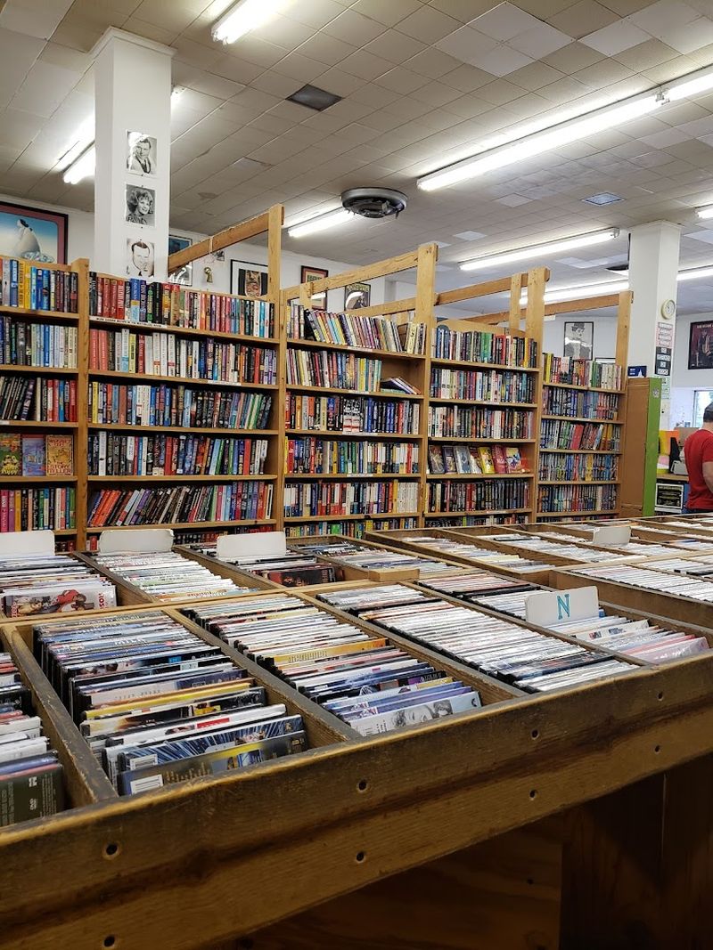 Comic Books, Manga, and Collectible Finds