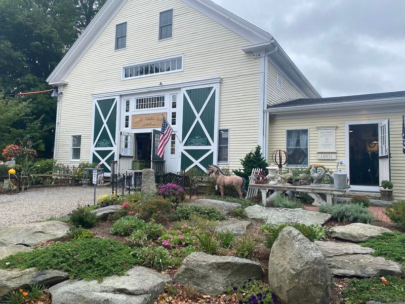 Todd Farm Flea Market