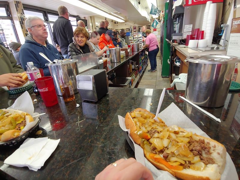 Onions, mushrooms, and peppers that actually add something