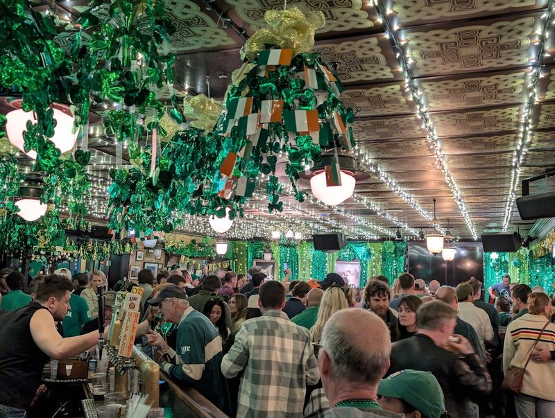 Chief O'Neill's Irish Pub – Chicago