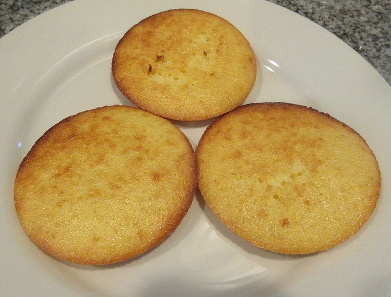 Molasses-Sweetened Cornbread