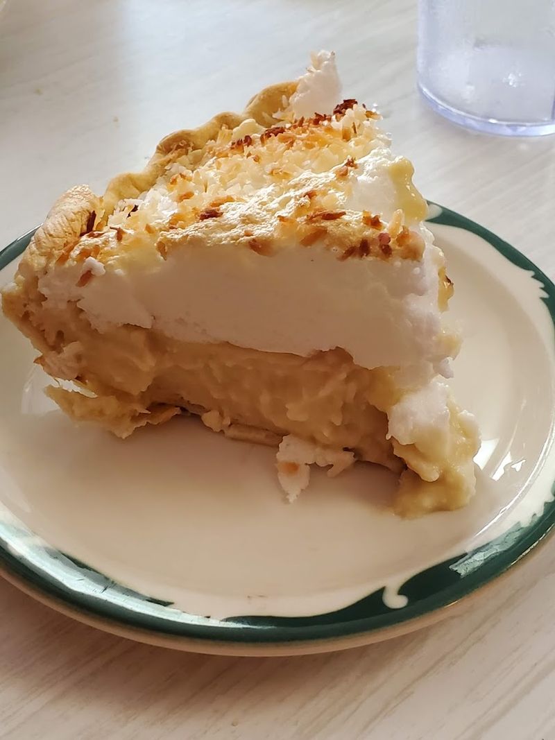 Coconut Cream Pie, The Star