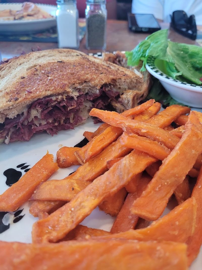 All-Day Sandwich Wins