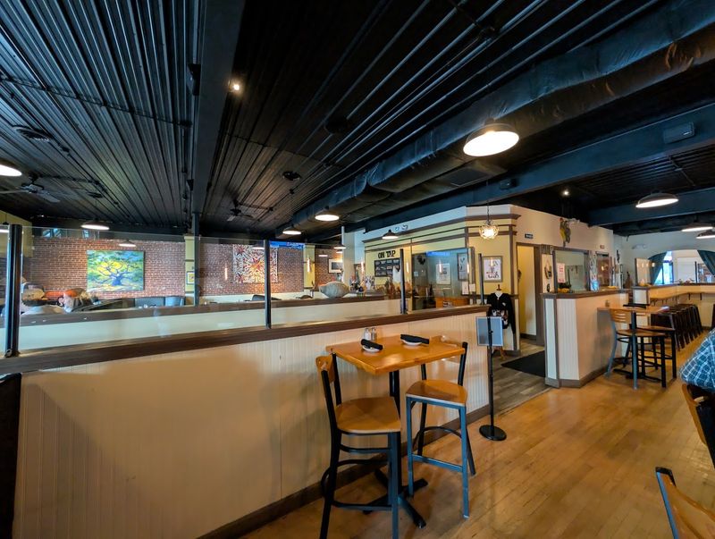 Service And The Dining Room Vibe