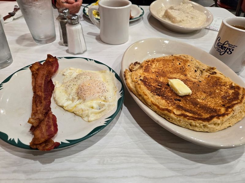 Breakfast Specials Worth the Drive