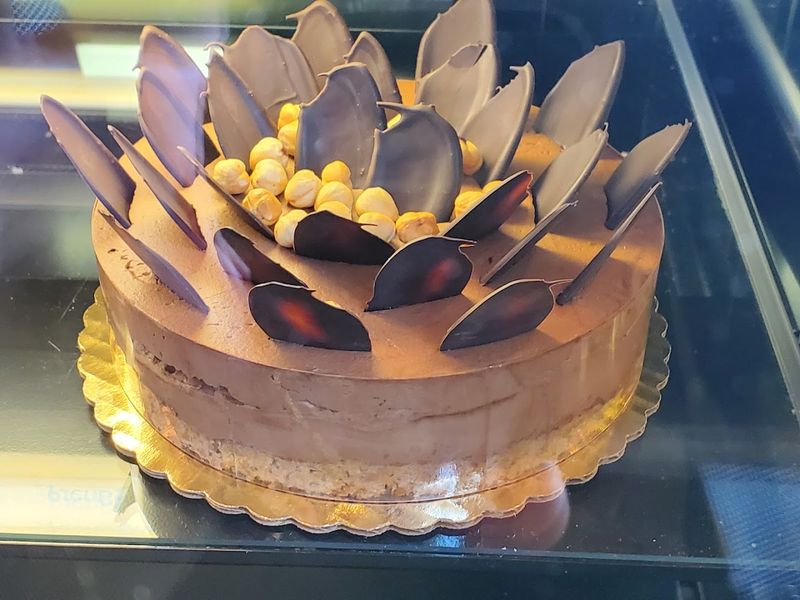 Custom Cake Ordering Made Simple