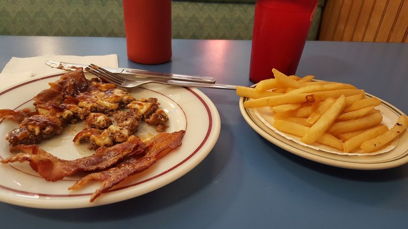 Delaware &mdash; Angelo&rsquo;s Luncheonette, Wilmington