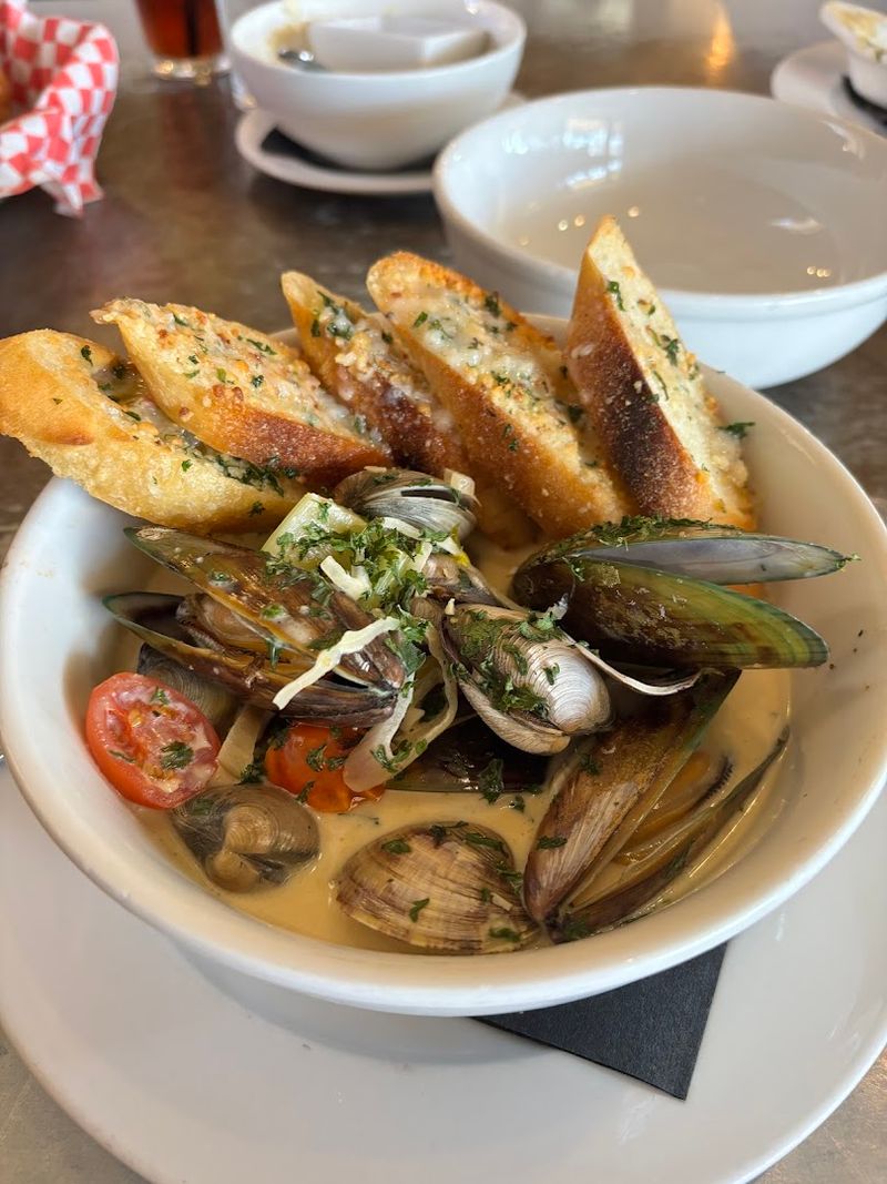 Martini&rsquo;s Seafood House