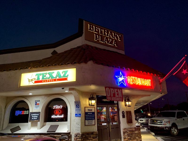 Practical Visitor Guide: Hours, Parking, Price