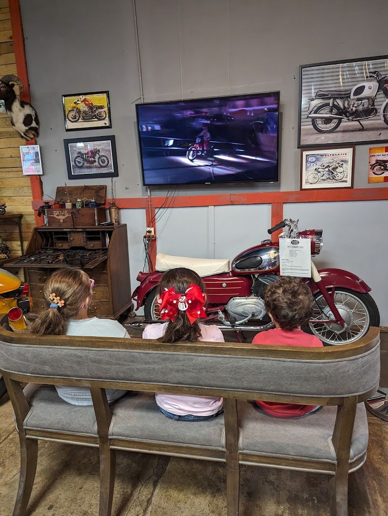 Family-Friendly Features: Scavenger Hunts, Kids Area, and Activities for All Ages