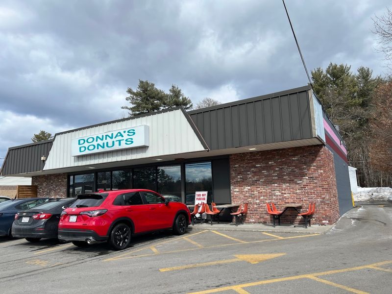 Donna's Donuts
