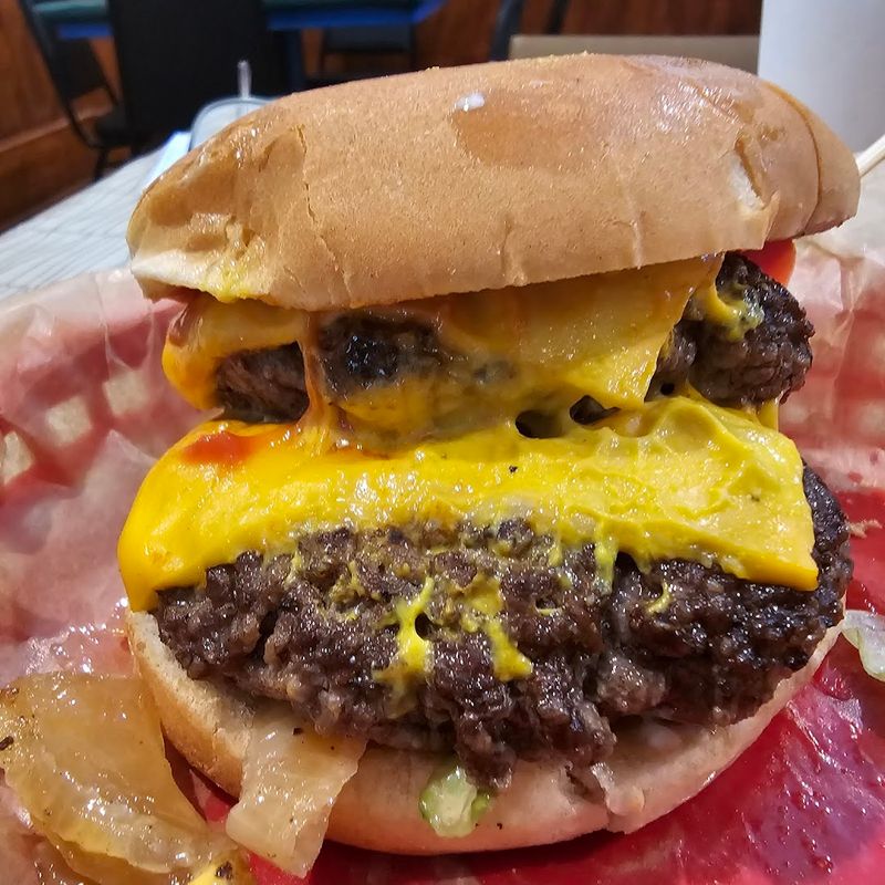 The Signature Cheeseburger