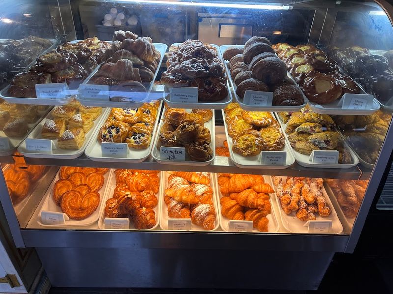 Guava Pastry: A Taste of Florida Tradition