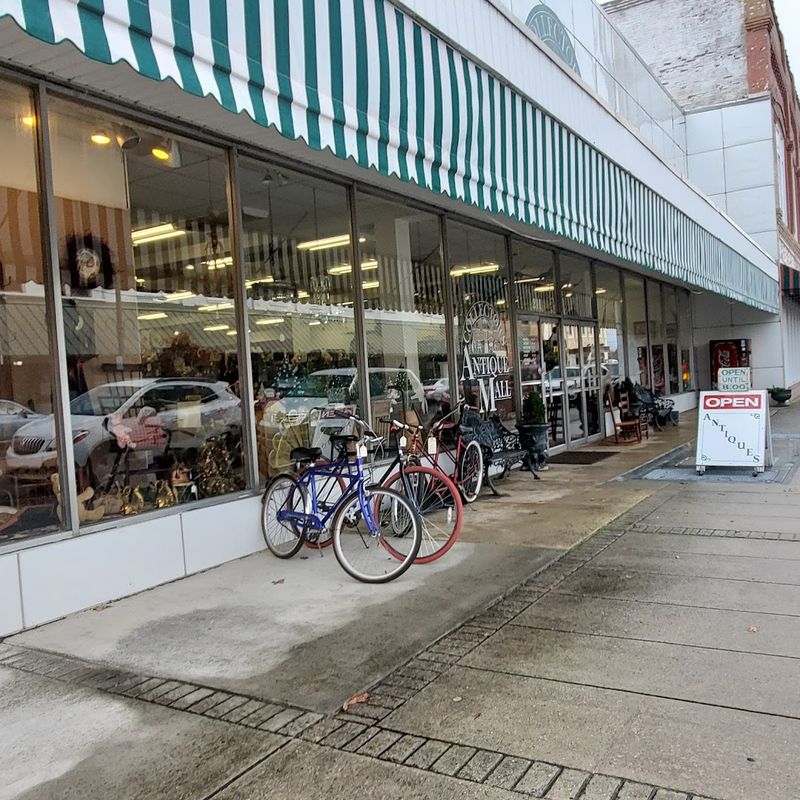 Visit Logistics, Parking, And Hours