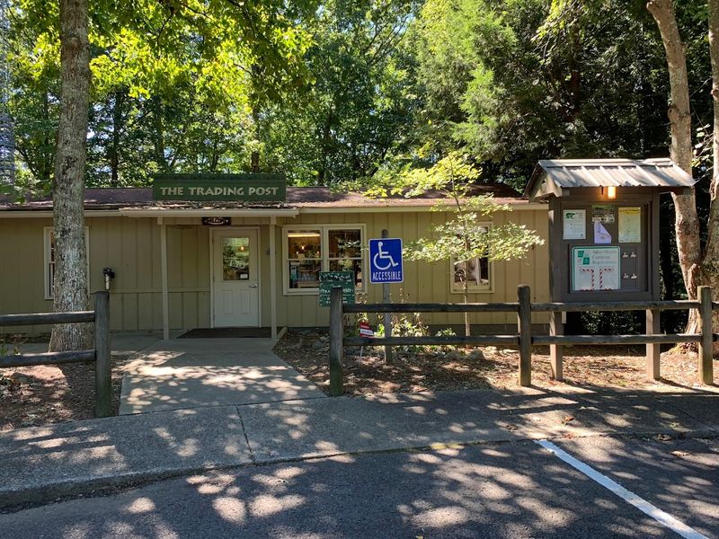 Park Amenities, Entry Fees, and Visitor Tips