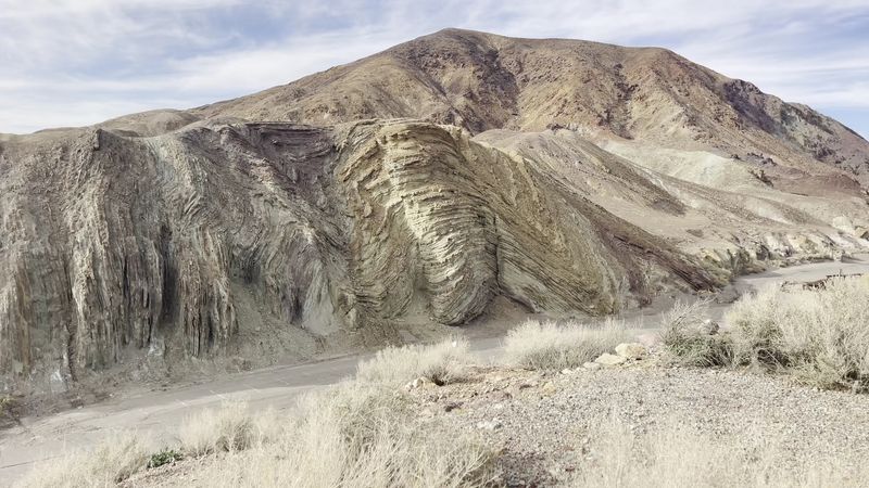 Hiking, Views, And Safe Desert Wandering