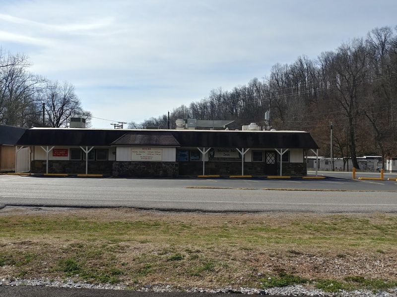 Reservations, Hours, and Practical Tips