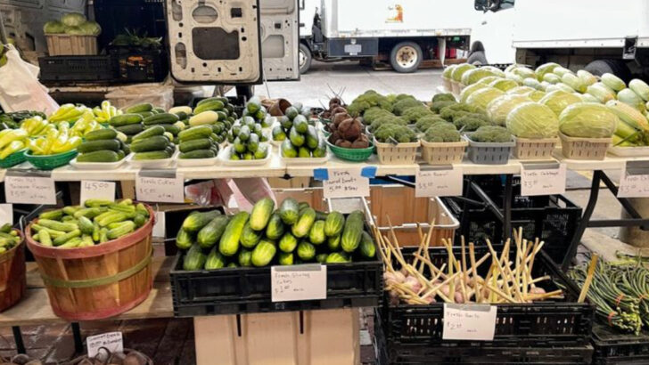 For 170 Years, This Minnesota Farmers Market Has Been a Beloved Weekend Tradition for Local Food Lovers