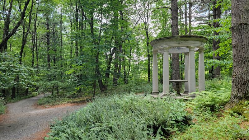 Naturalistic Spaces and the Inner Park