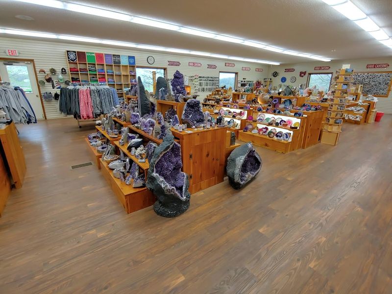 The Gift Shop: A Rock and Mineral Lovers Dream