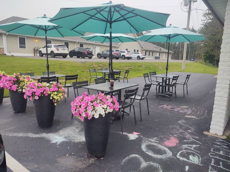 Local Restaurants and Diners That Feel Like Home