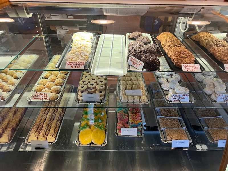 Artisan Shops and Local Flavors