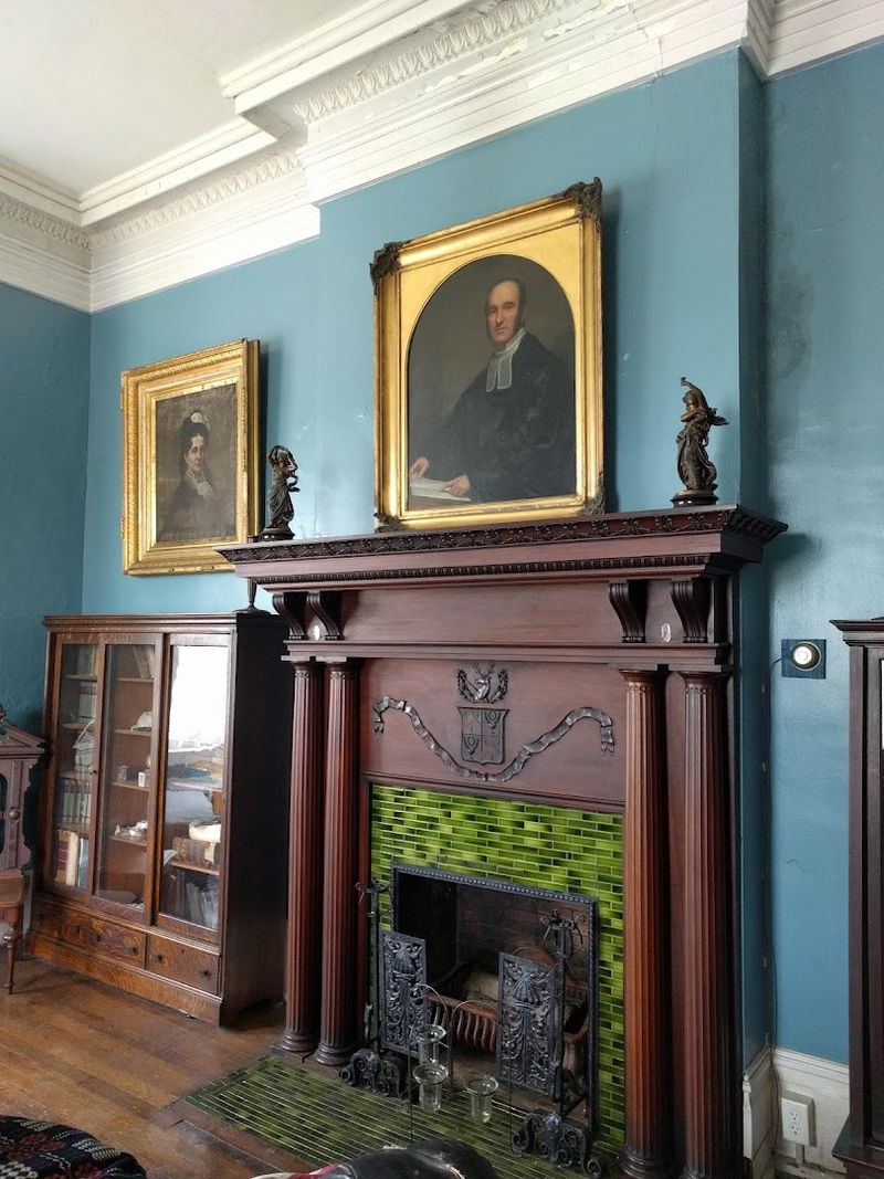 Architectural Details and Construction Craftsmanship