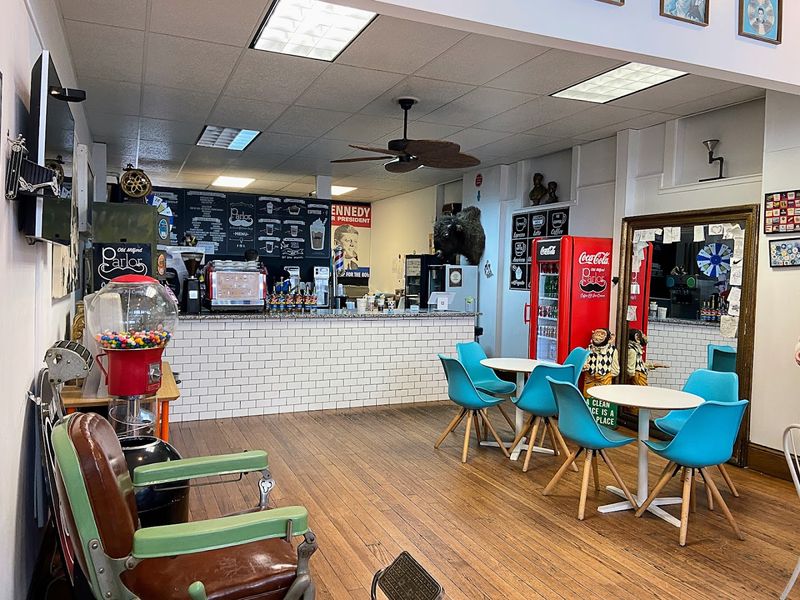 The Nostalgic Decor That Transports You Back in Time