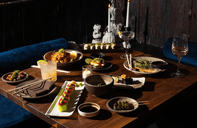 Double Knot (Philadelphia)