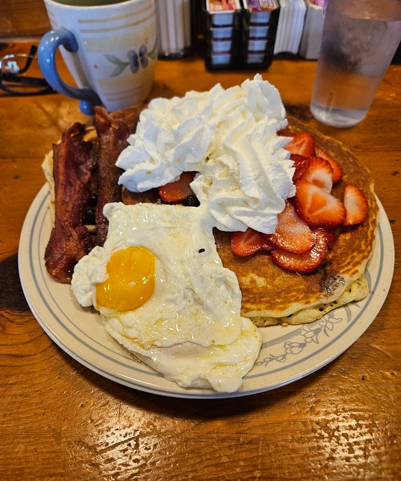 Classic Diner Comfort Food Done Right