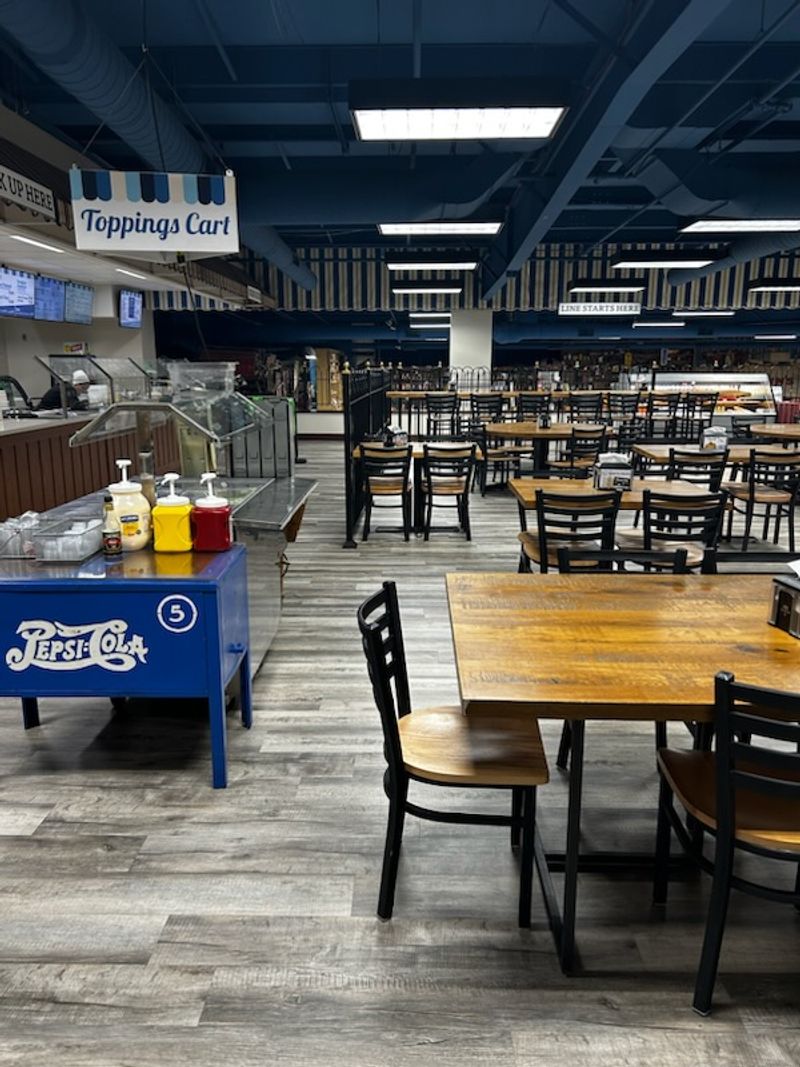 Mud Valley Creamery Ice Cream Stop