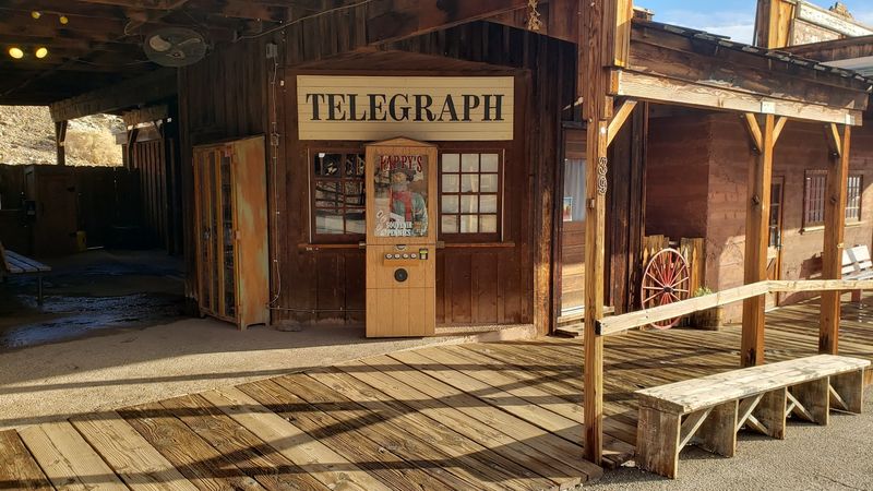 Reservations, Walk Ins, And Timing