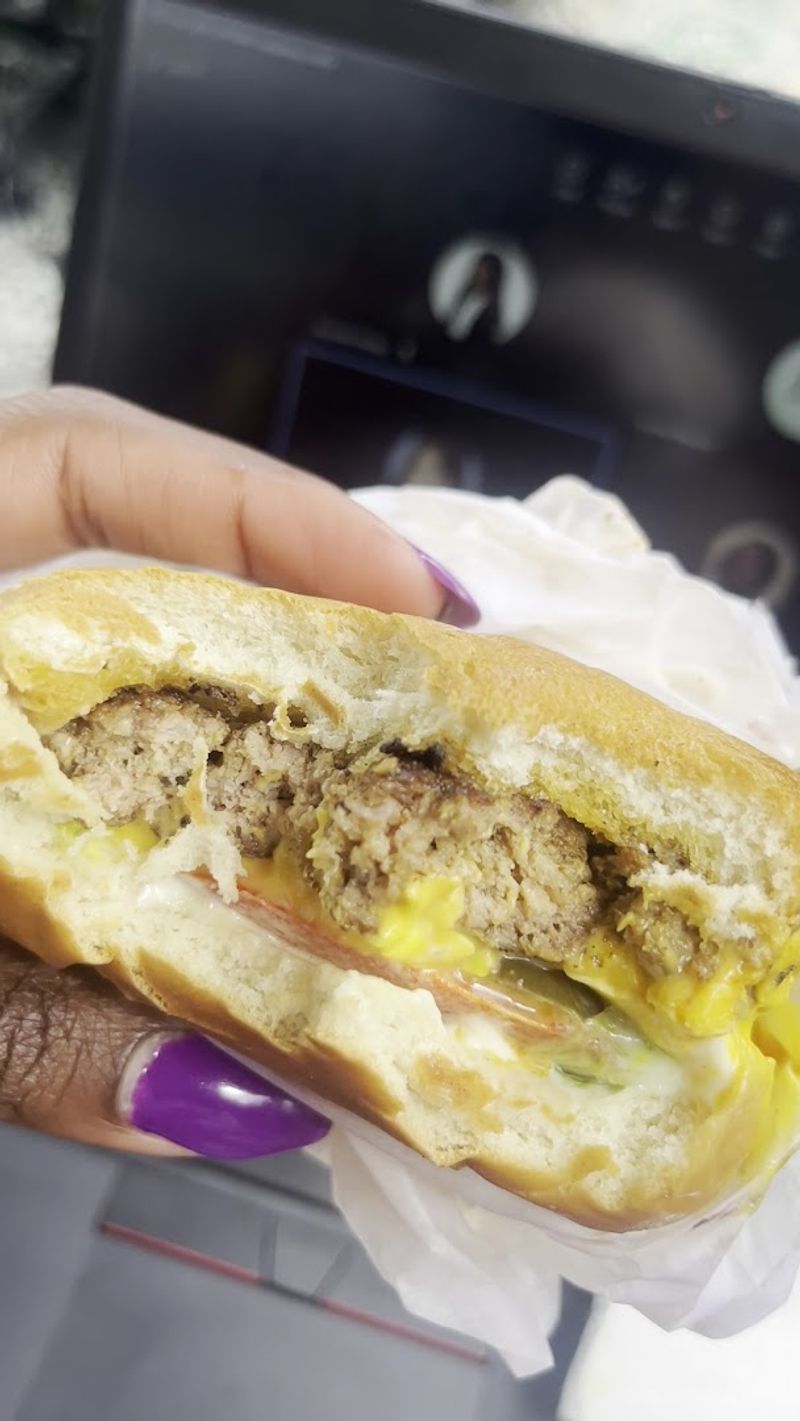 How To Eat On Site Without A Table