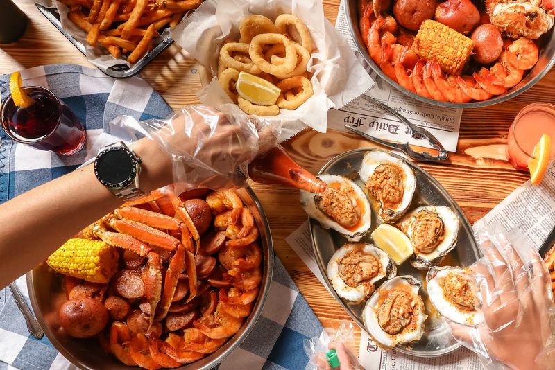 192 Crab & Lobster Juicy Seafood and Bar Restaurant