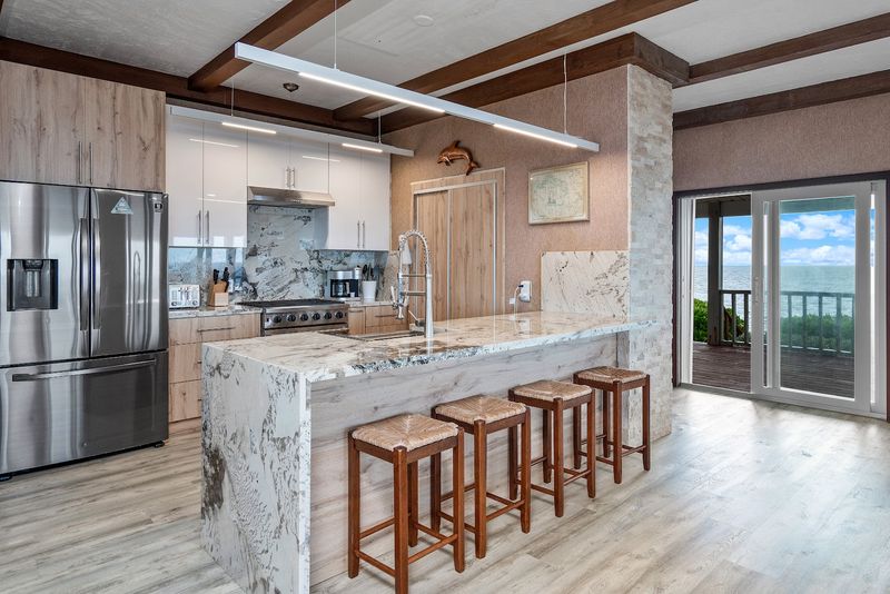 The House Interior: Luxury Comfort Meets Off-Grid Island Living