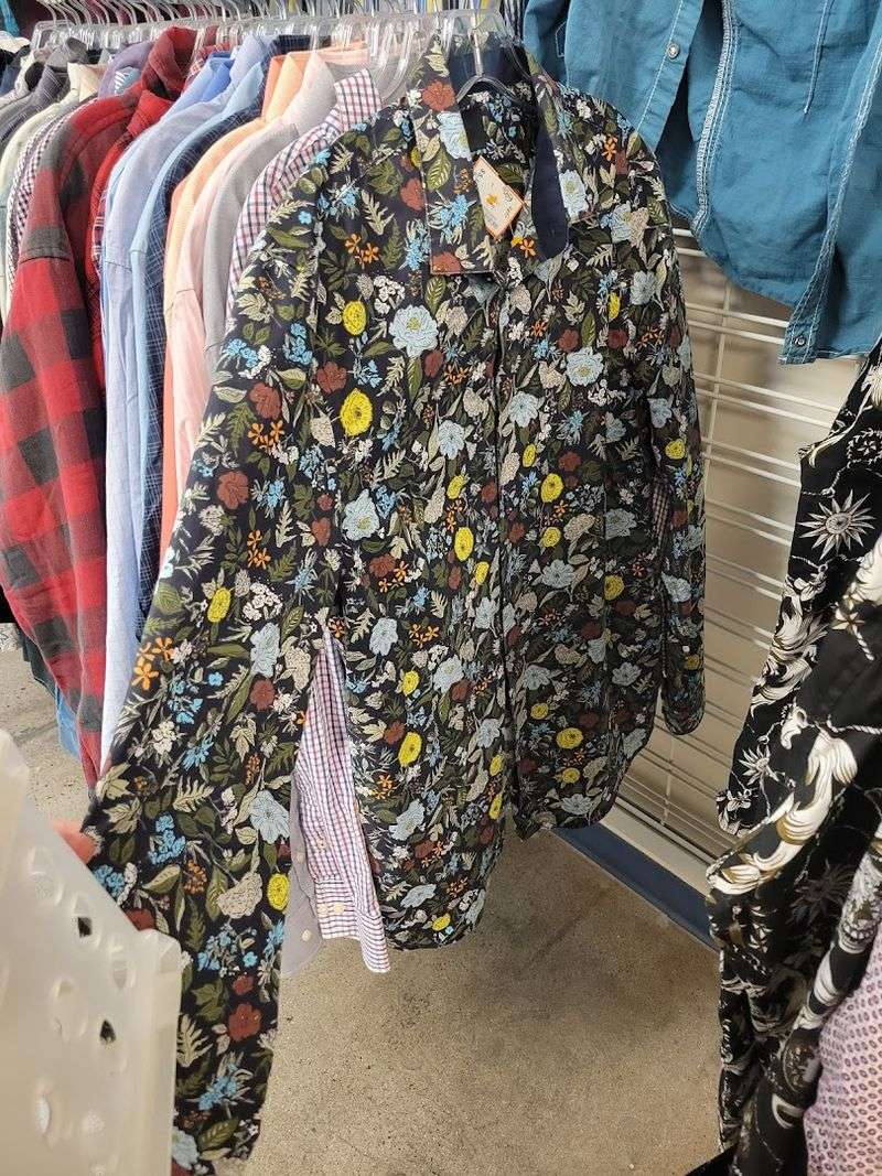 Vintage, Curiosities, and Decor Scores