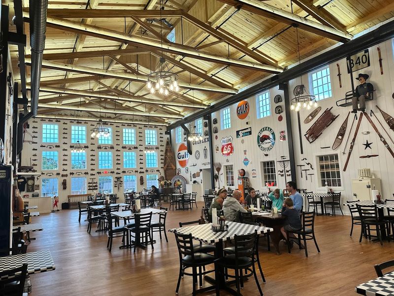 The Pit Stop Bar and Grill Restaurant Upstairs