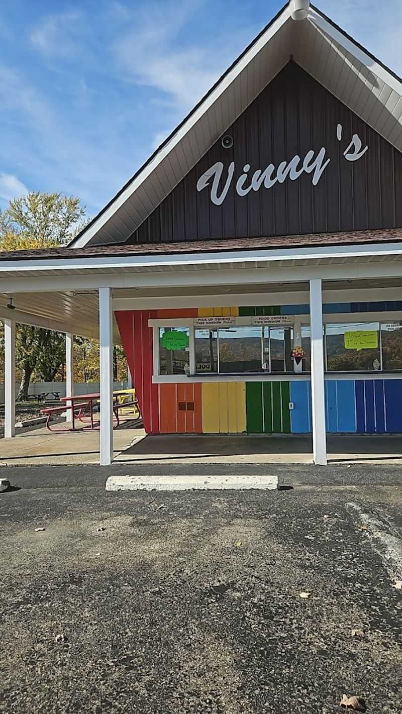 Vinny's Drive-Inn &ndash; Uniontown, PA