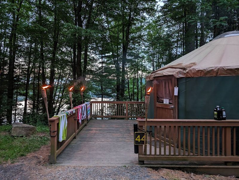 Hills Creek State Park Glamping (Timberline)