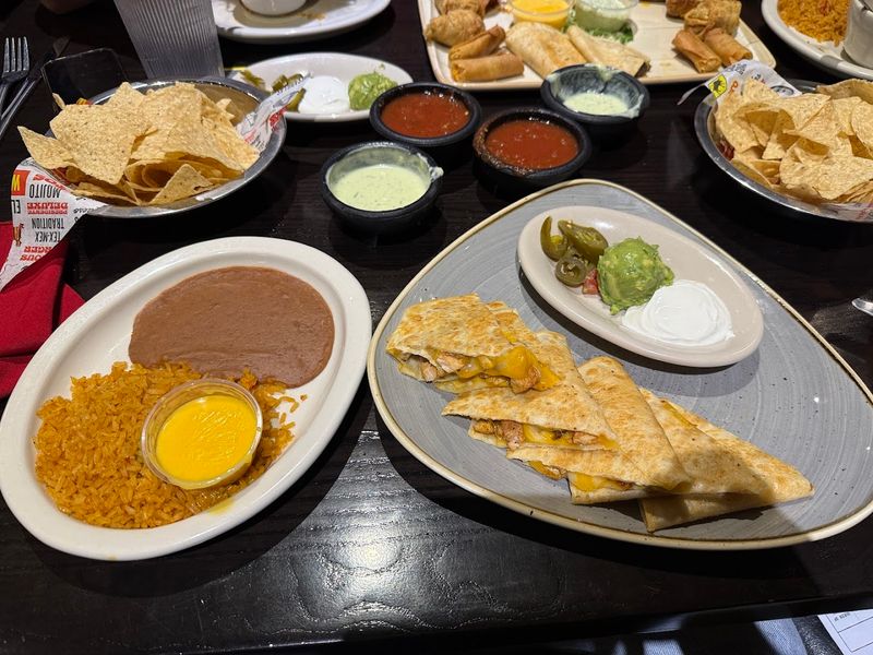 El Toro Mexican Restaurant (buffet days) - Baytown, TX
