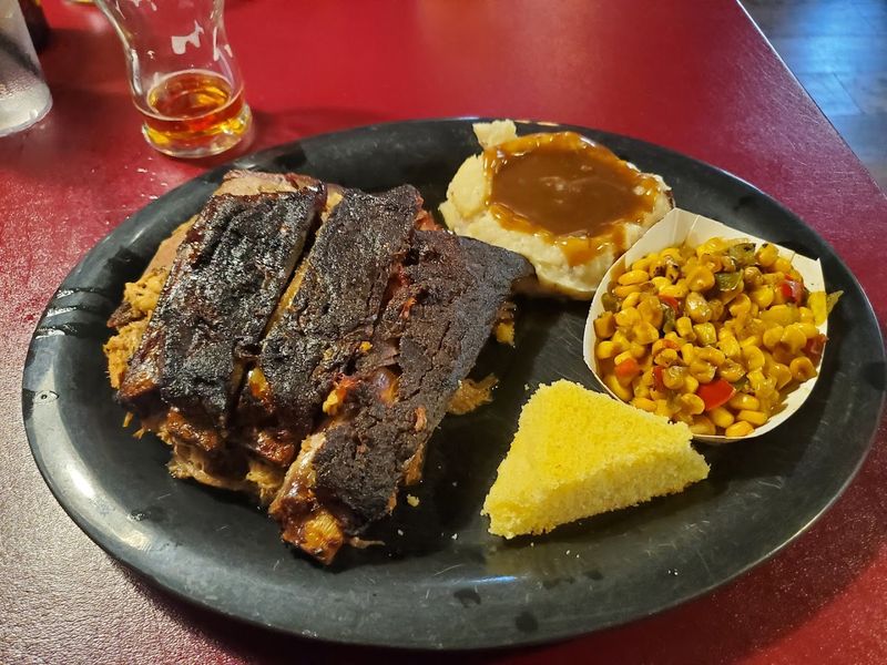 Takeout Tips For Keeping BBQ Tender