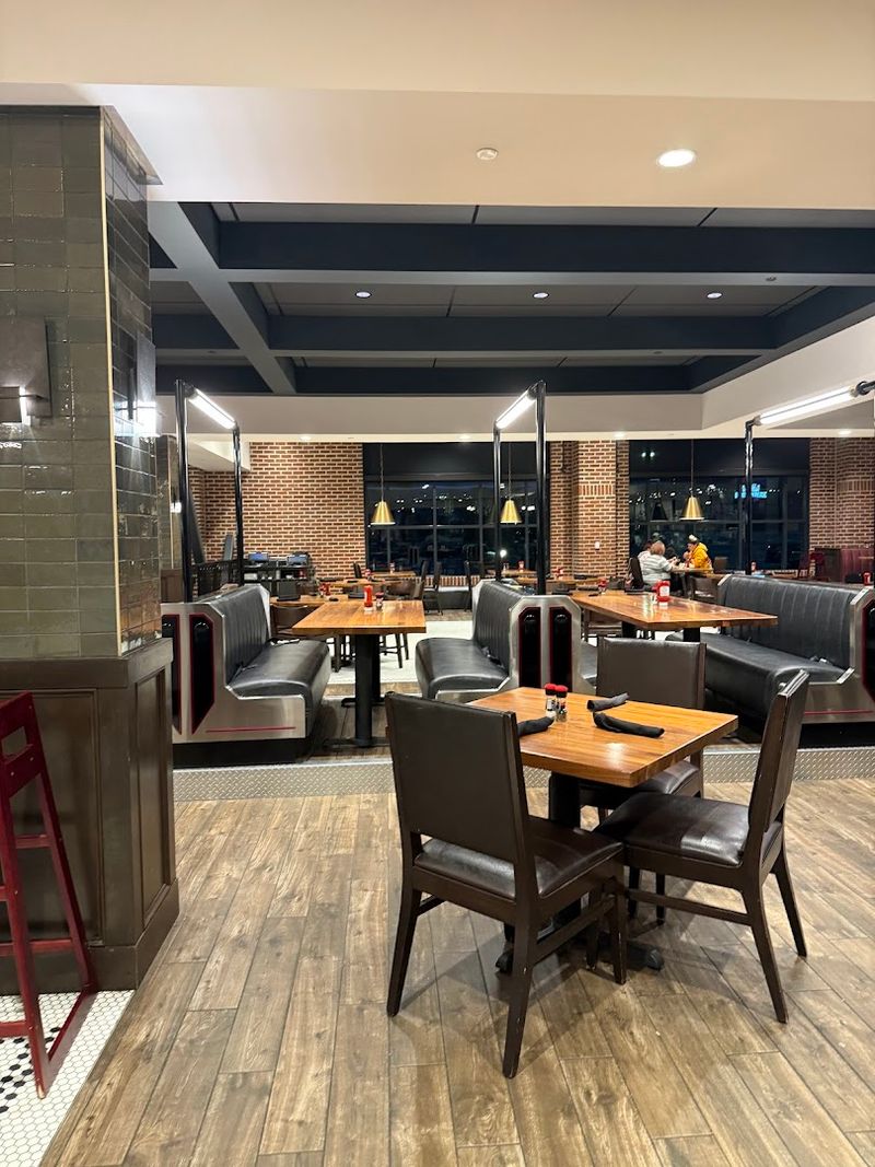 A Dining Room That Feels Like an Attraction