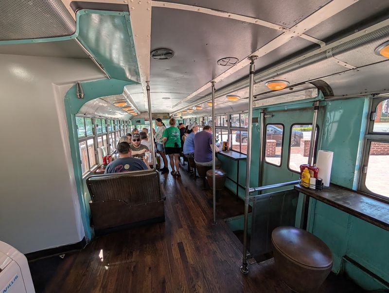 Ambiance and Atmosphere