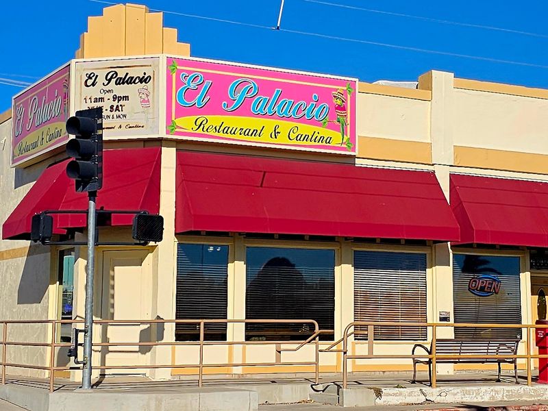 El Palacio Restaurant & Cantina