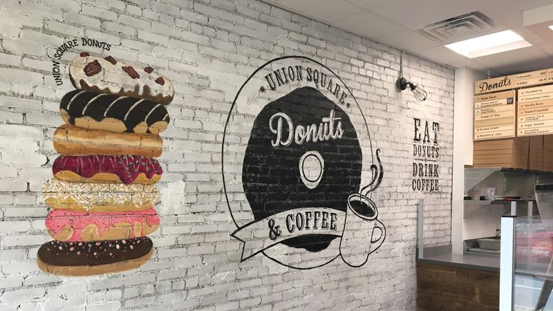 Massachusetts &ndash; Union Square Donuts (Somerville)