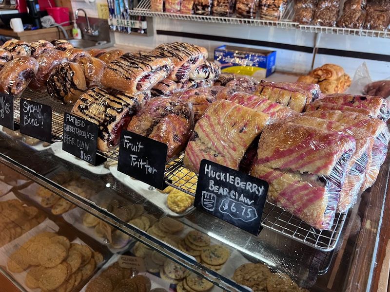 Montana - The Polebridge Mercantile & Bakery, Polebridge