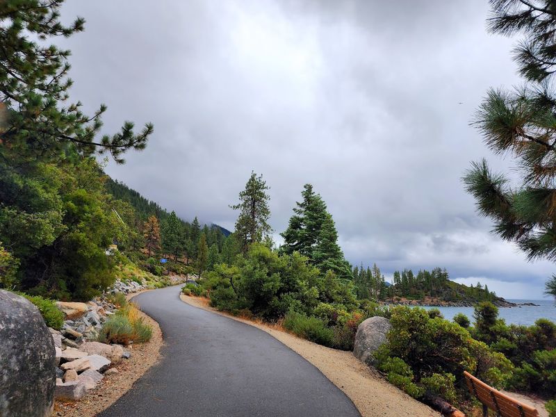 Spooner Lake Trail (Lake Tahoe-Nevada State Park)