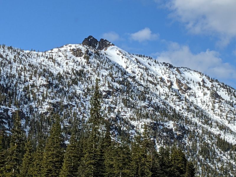 Ski Touring at Washington Pass