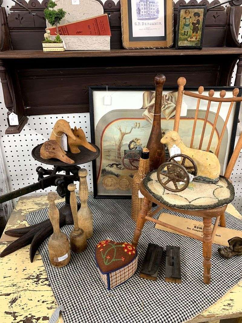 Wide Range of Vintage Categories to Explore